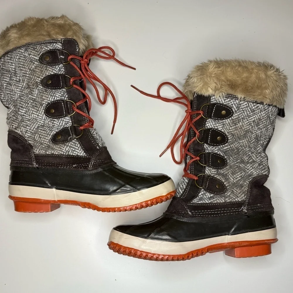 Khombu Arielle Women's Brown Winter Boots with Tweed Accent Size 7 GUC