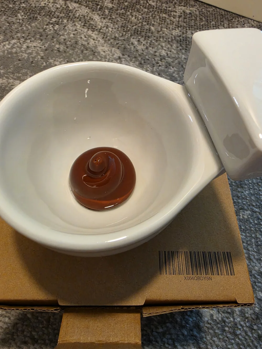 N/A white ceramic