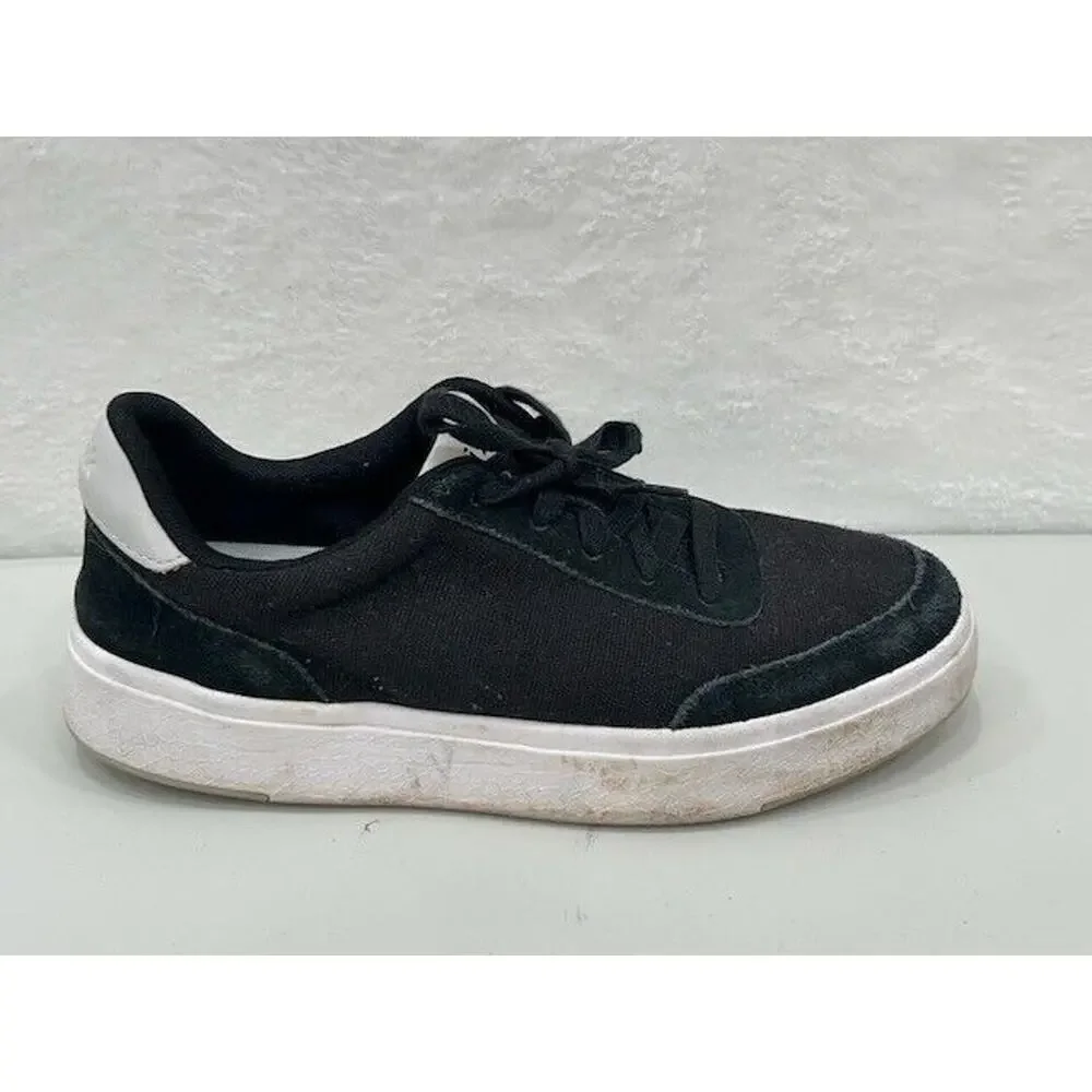Kizik sneaker shoes