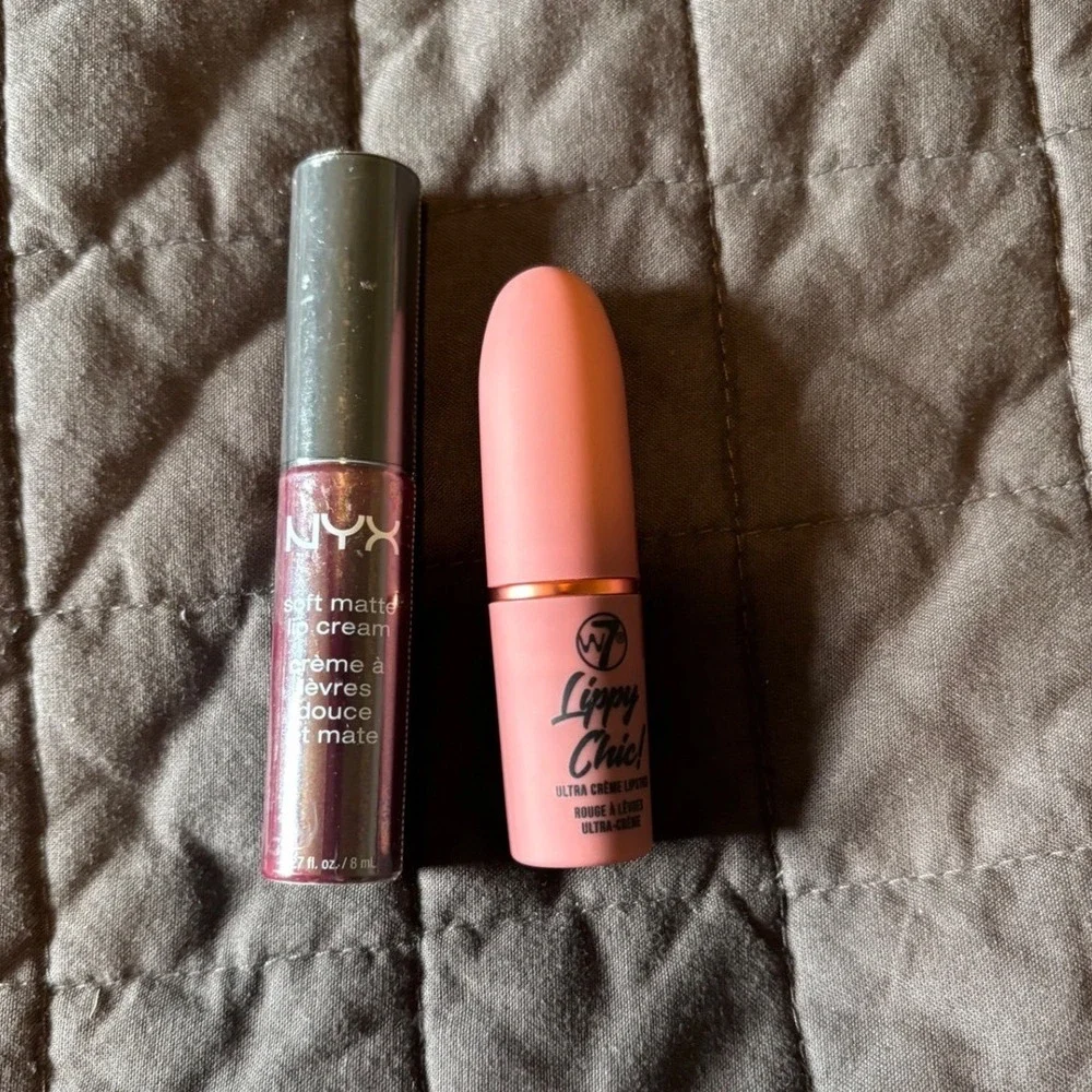 NYX Soft Matte Lip‎ Cream Copenhagen & W7 Lippy Chic Lipstick Shout Out