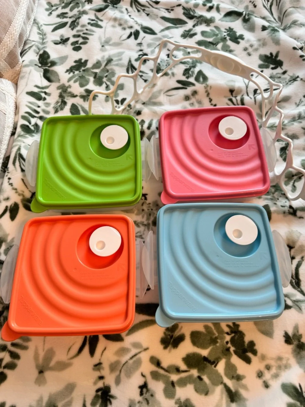 Tupperware this stack