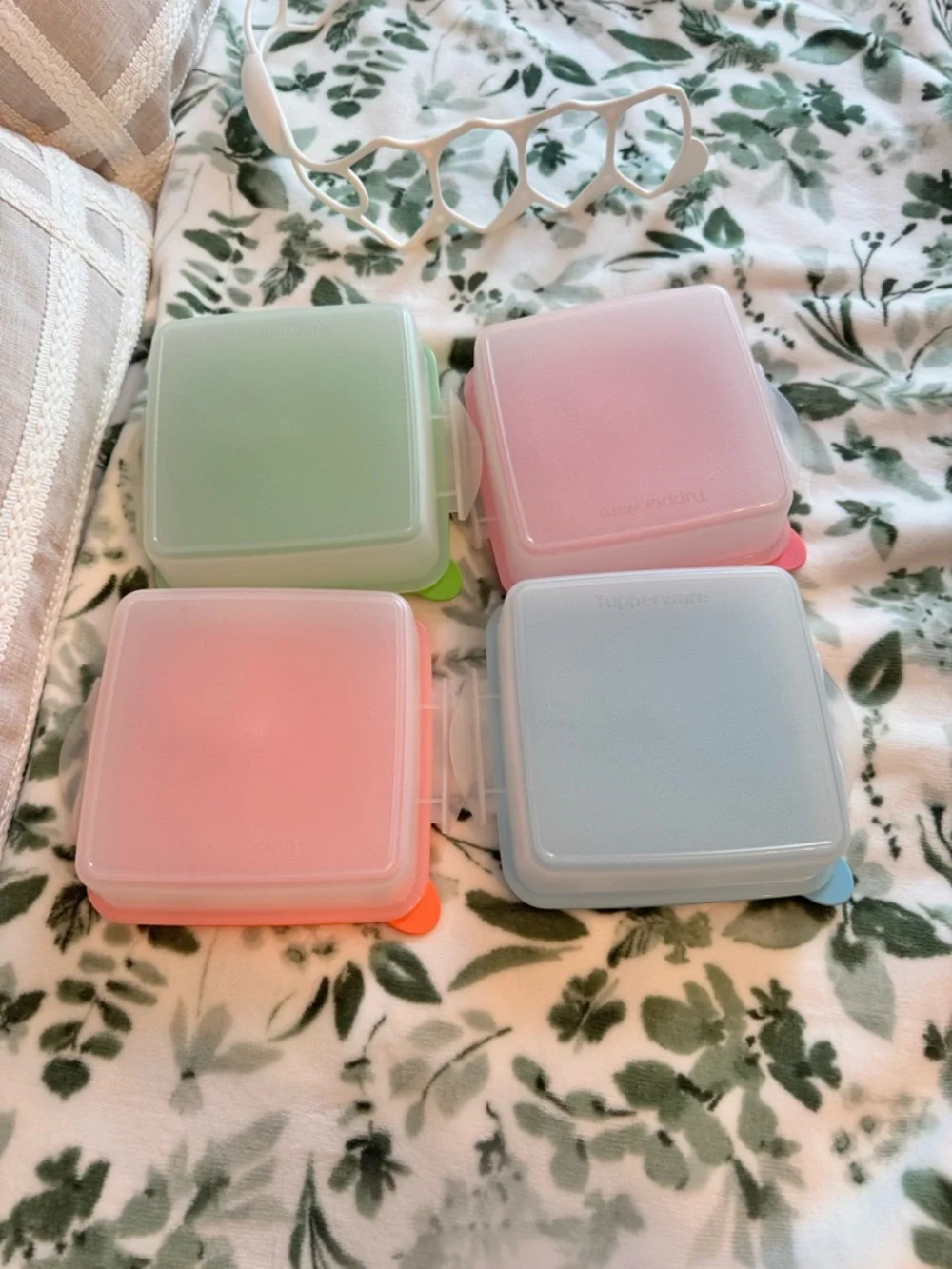 Tupperware this stack