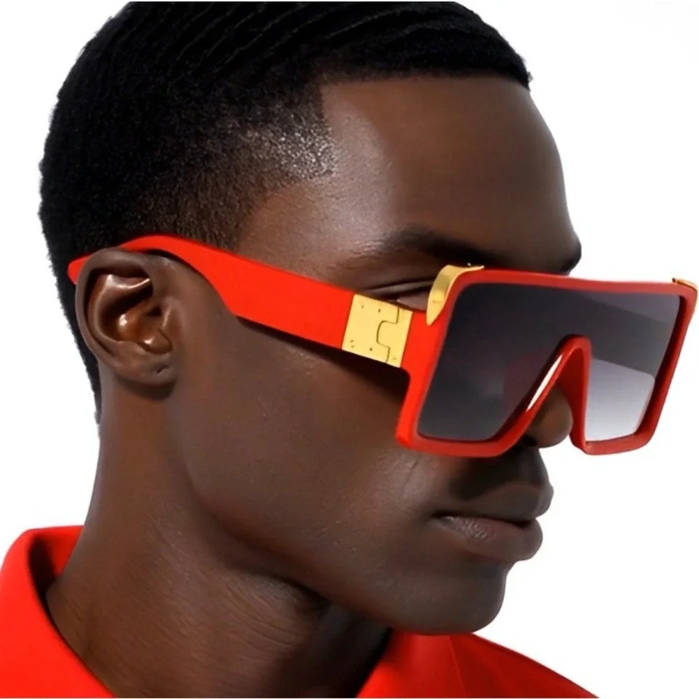 N/A bold stylish
