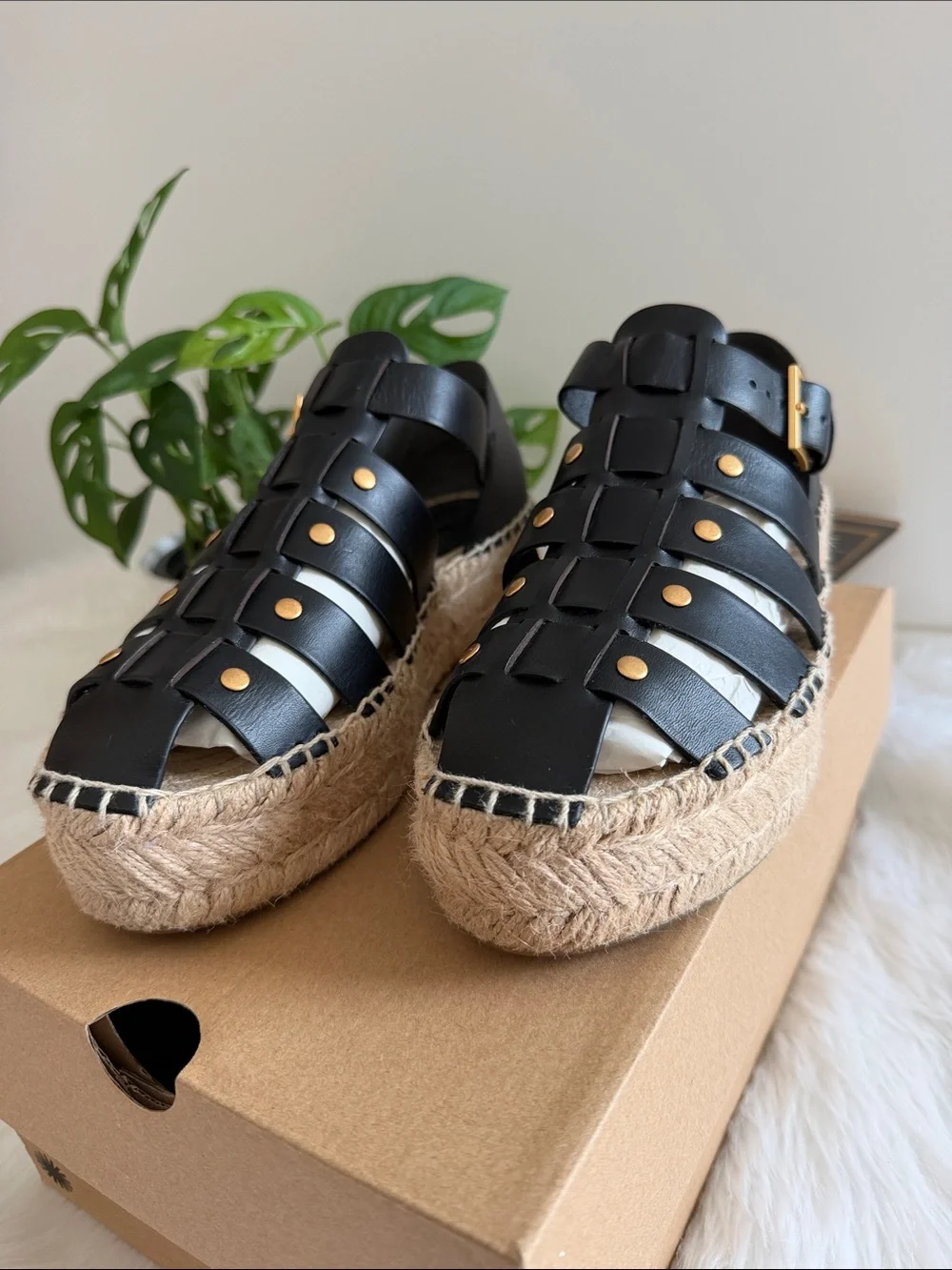 Tory Burch tory burch