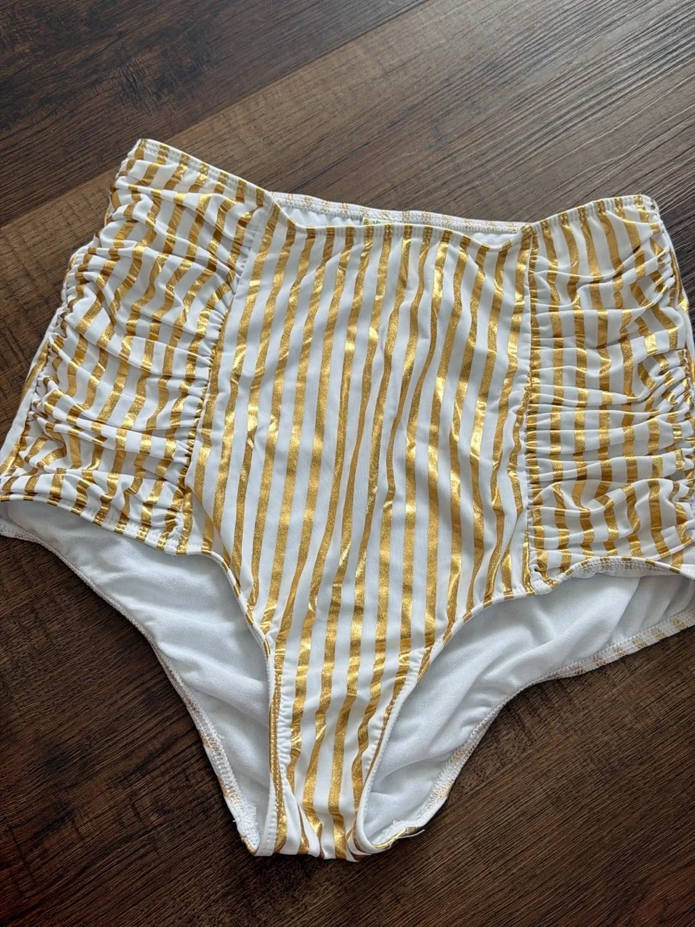 Kortni Jeane buy all