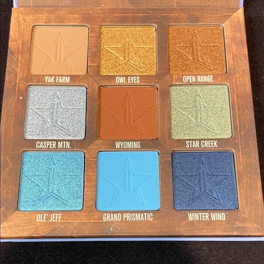 Jeffree Star nine shade