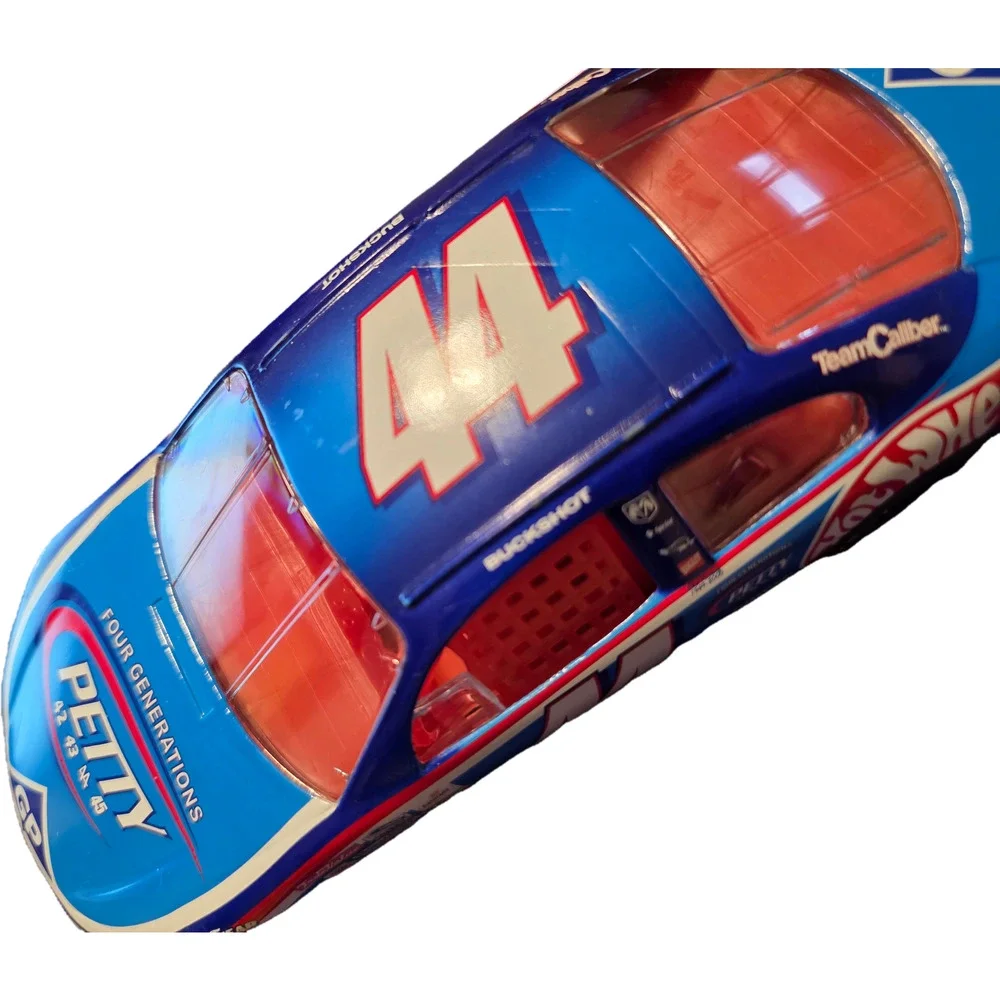Hot Wheels team caliber