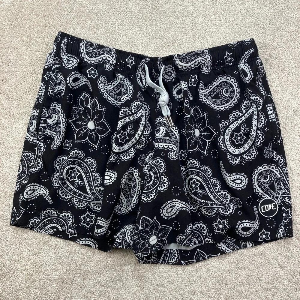 Cove Mens 36 Black White Paisley Bandana 5 Inch Inseam Short Running Gym  Casual