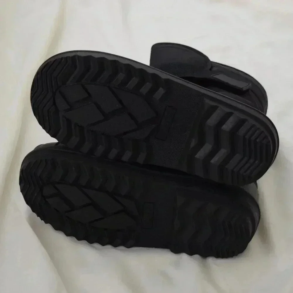 The Childrens Place color black