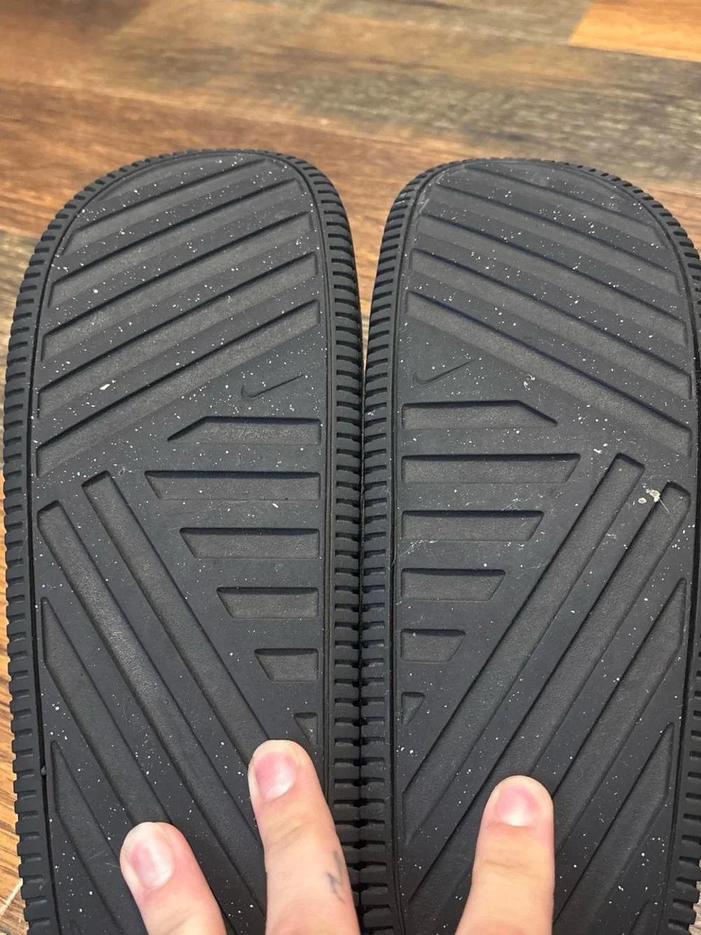 Nike classic slide
