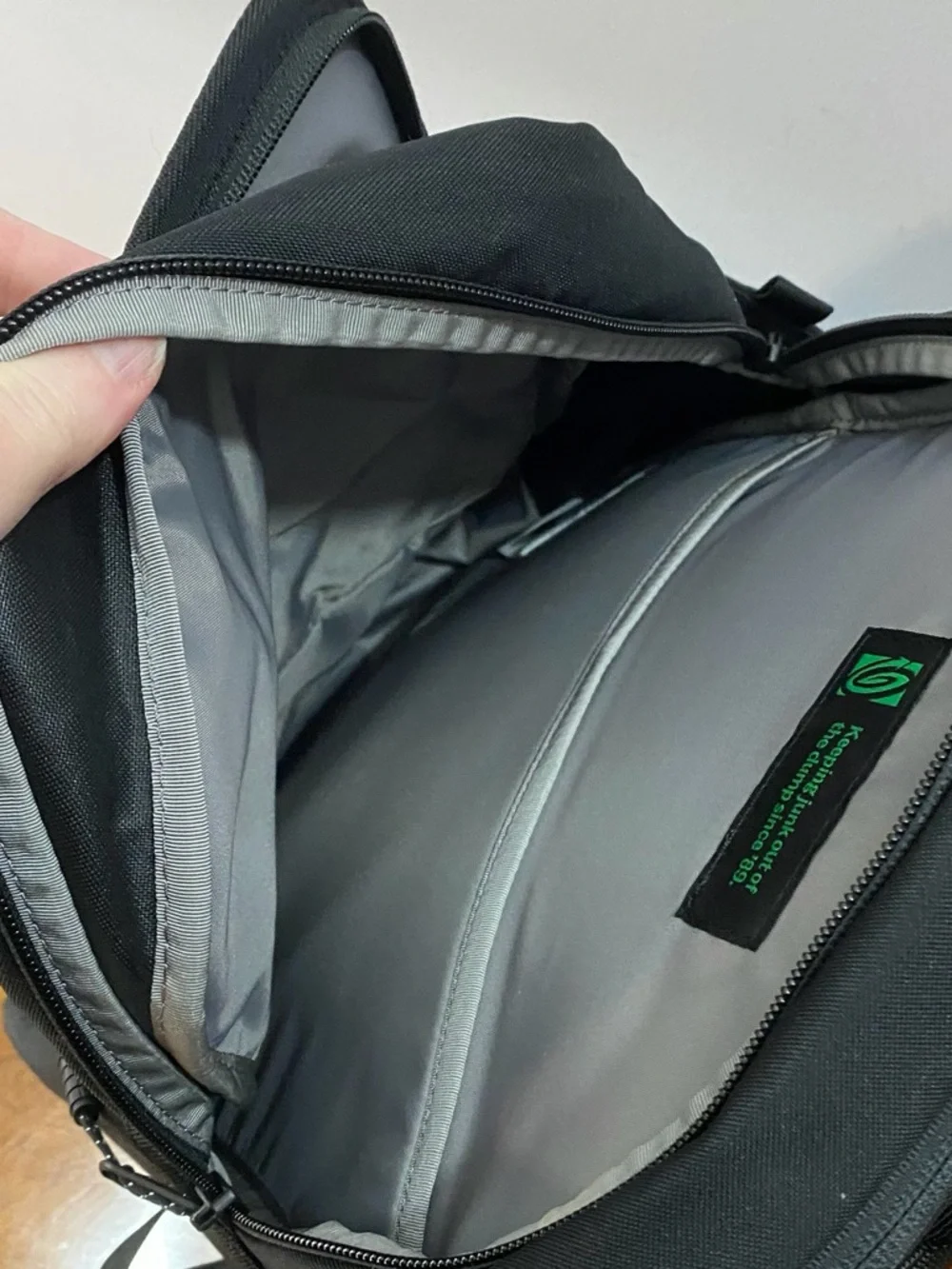 Timbuk2 featuring 1068 pet