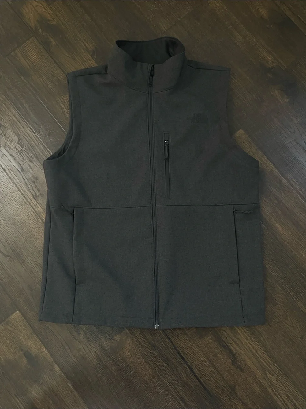 The North Face Men's Dark Gray Softshell Vest
