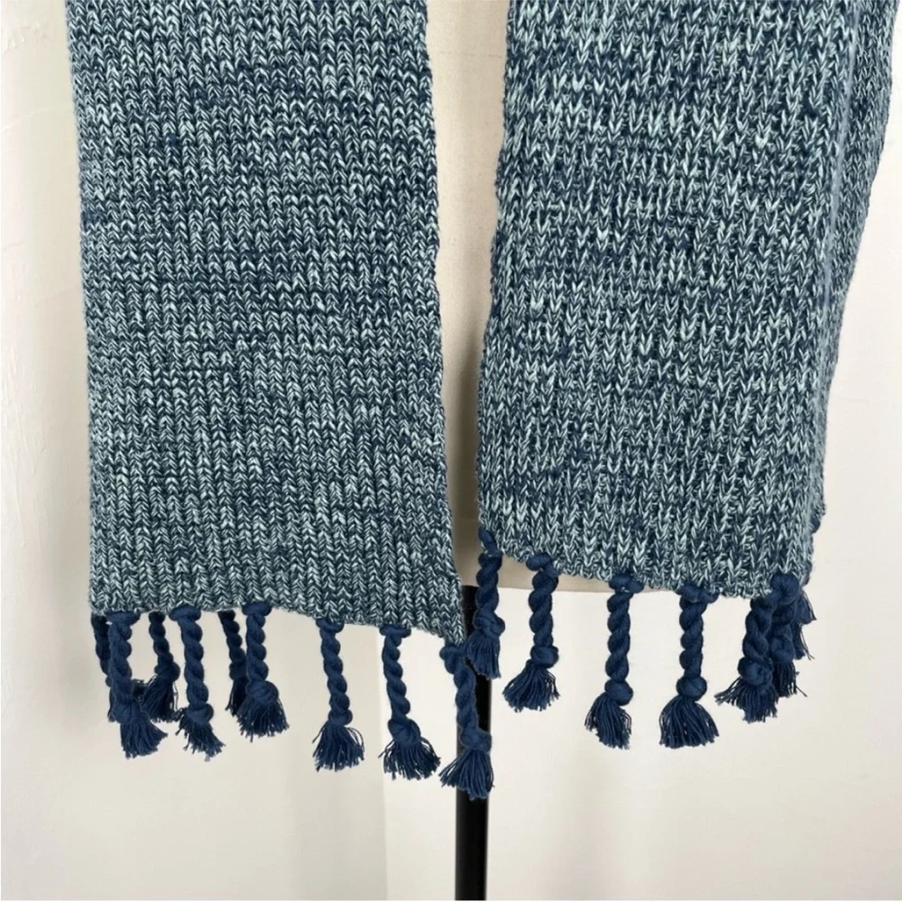 Pact knit scarf