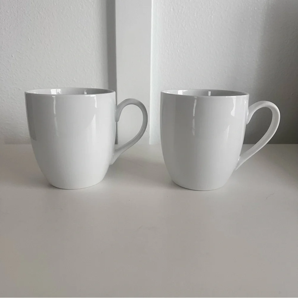CRATE & BARREL Indonesia White 16oz Large Aspen Coffee Mugs Cups Replacements