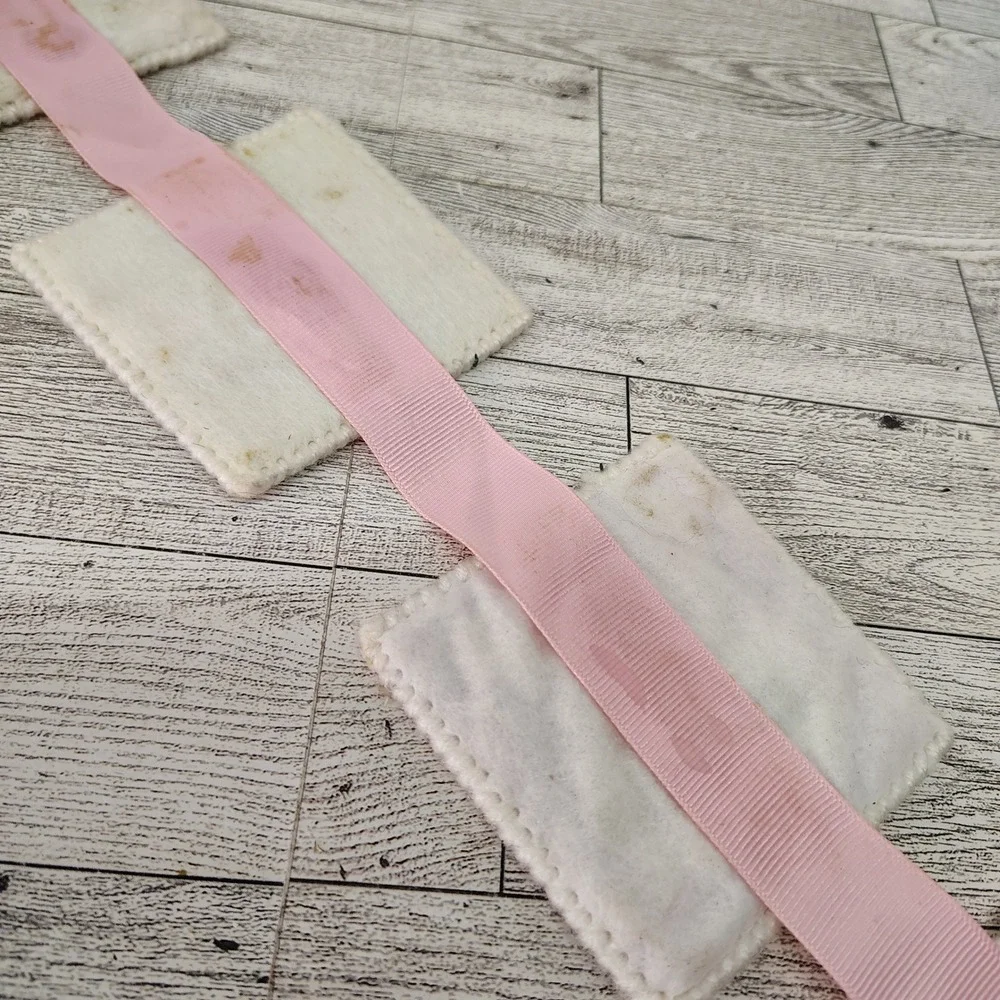 Handmade Easter Wall Hanging Spring Decor‎ Plastic Canvas Retro Cottagecore