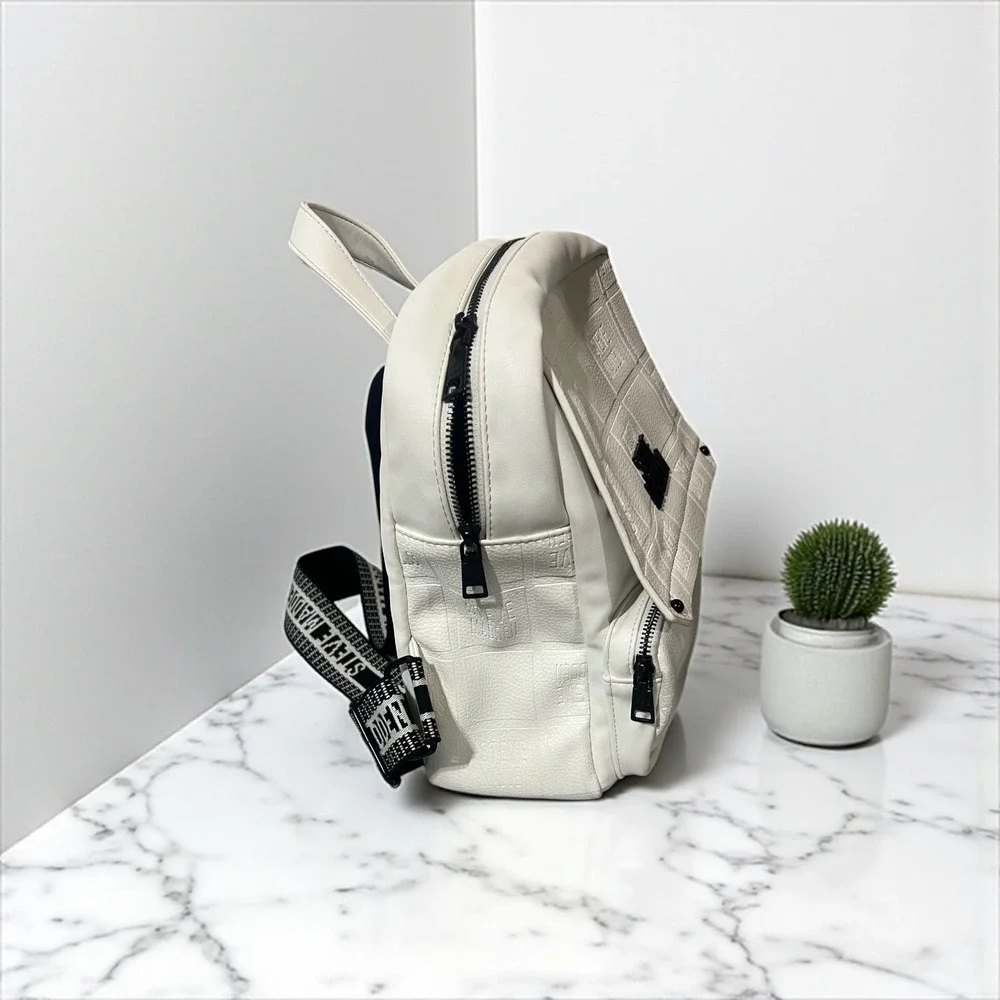 Steve Madden steve madden