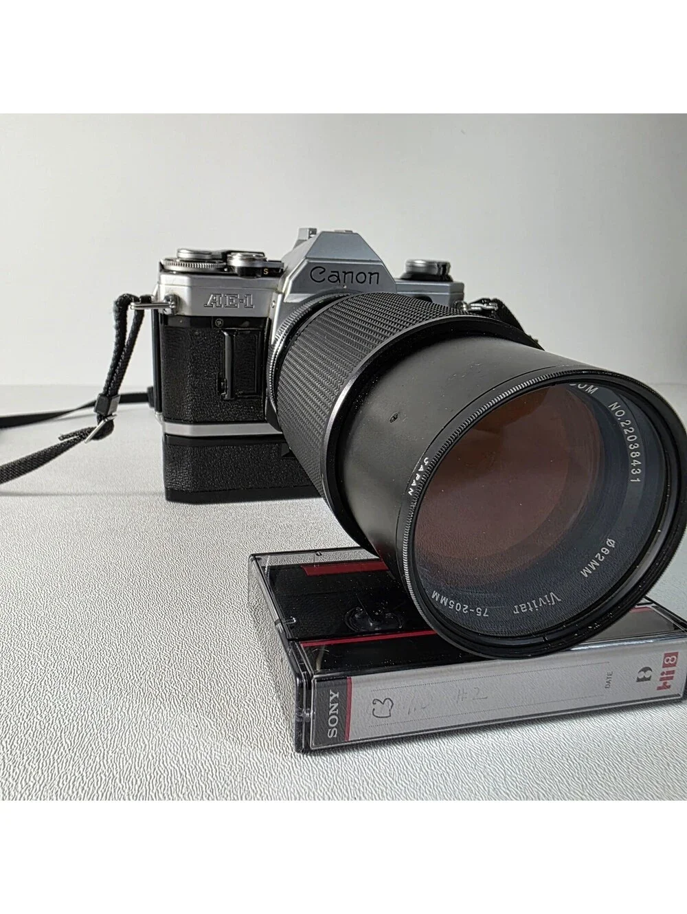 Canon AE-1 Silver 35mm SLR Film Camera W/ 75-205mm Vivitar Lens & Winder Vintage