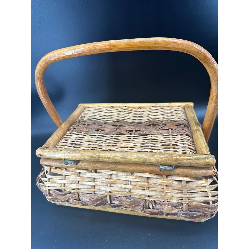 N/A charming vintage