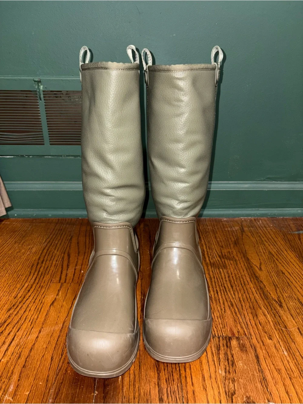 UGG sold out