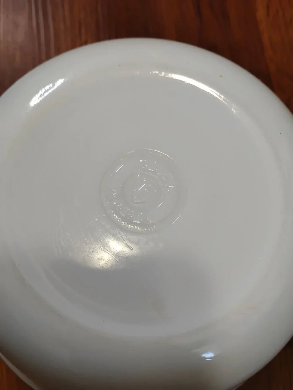 federal glass shiny milk no