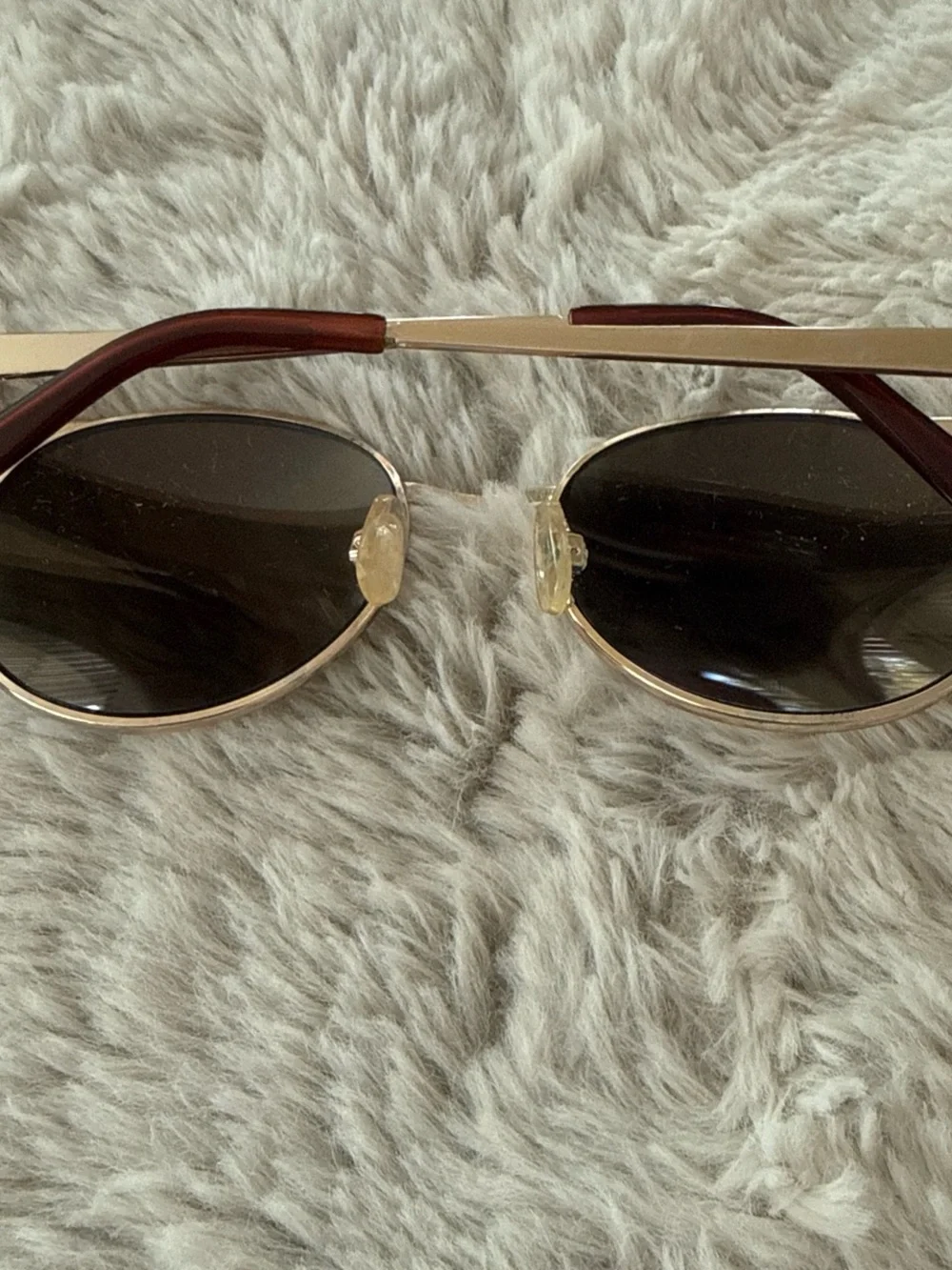 Quay Australia metal frame