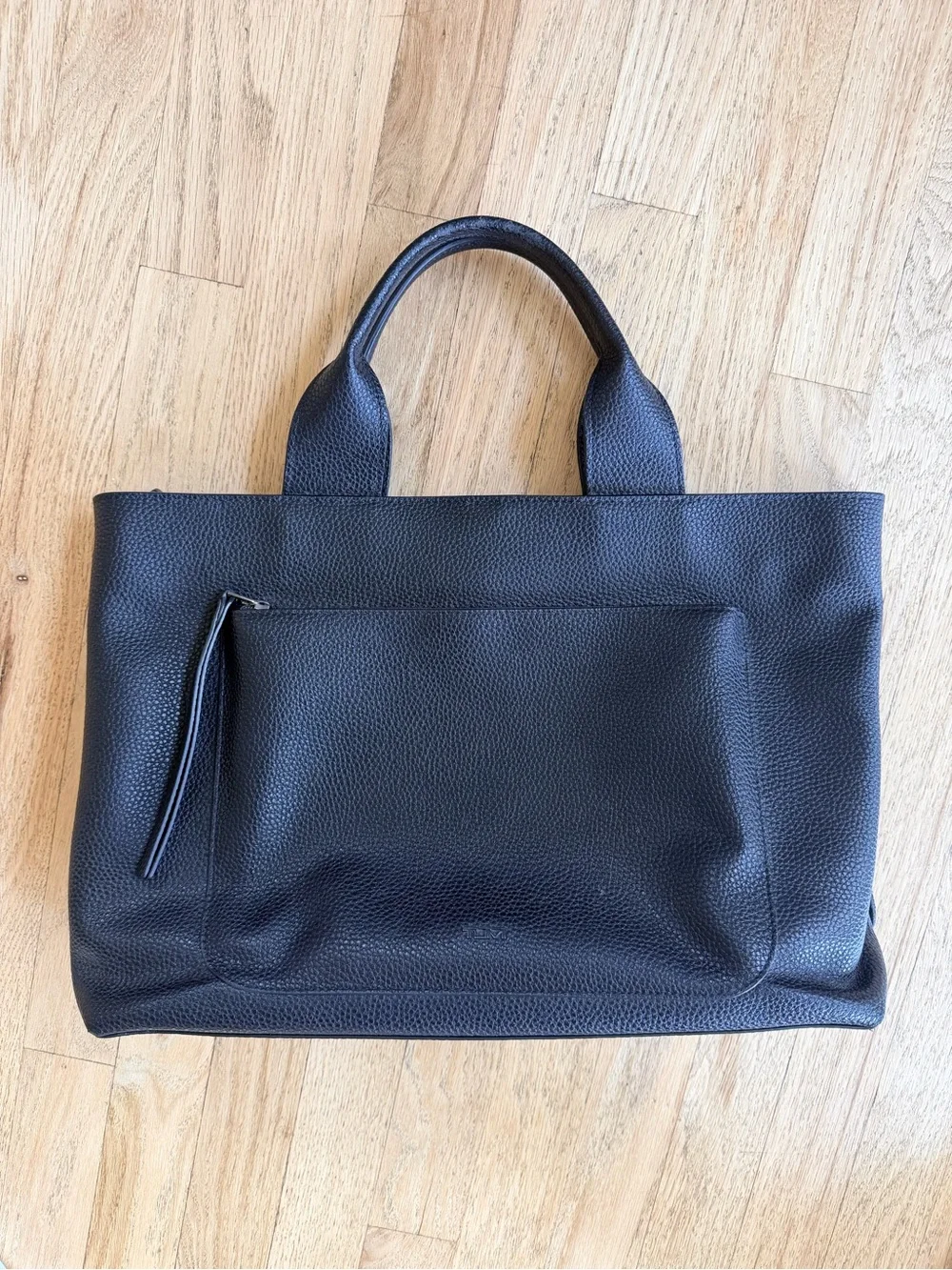 Tumi black strap