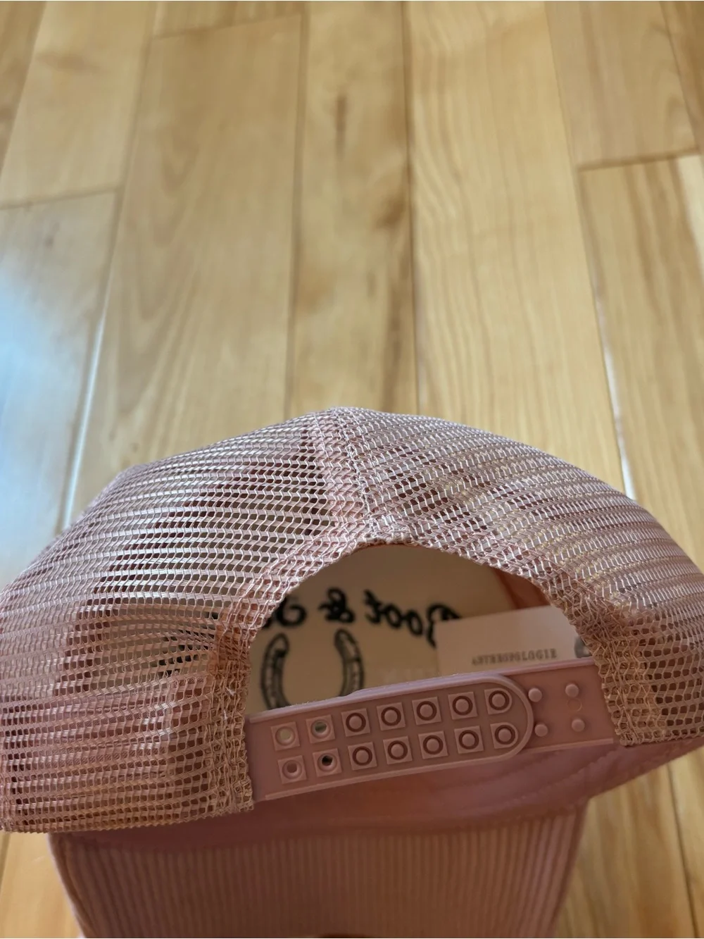 Anthropologie snapback tonk