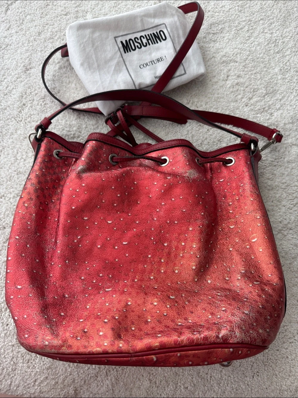 Moschino stylish red
