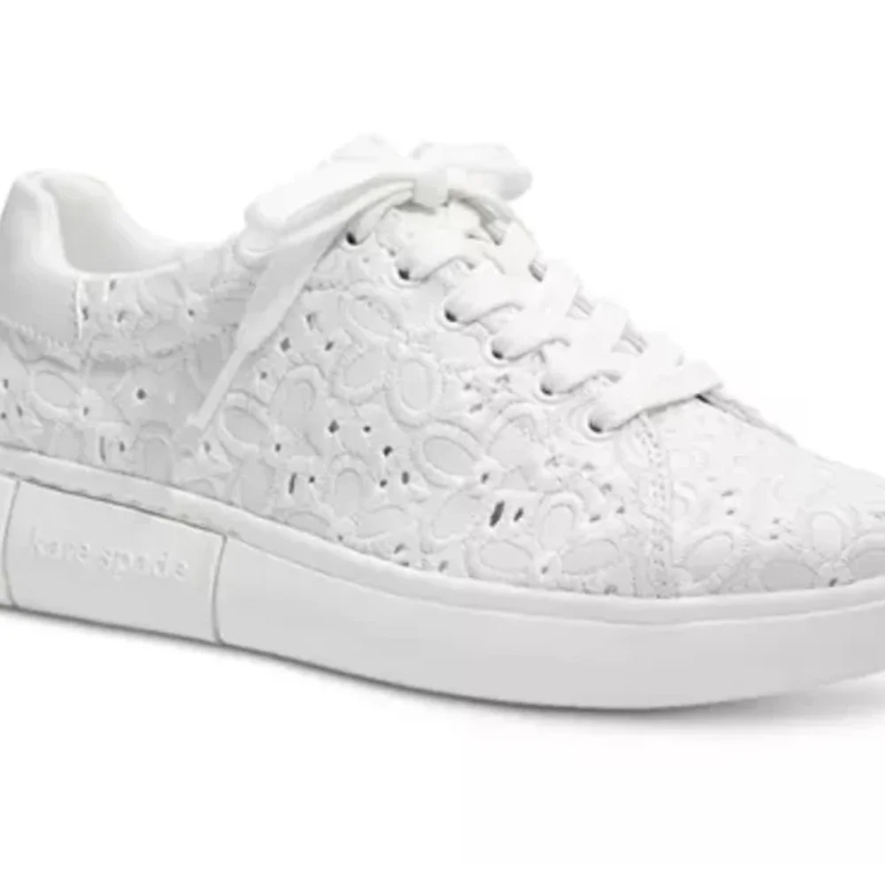 kate spade chic lace