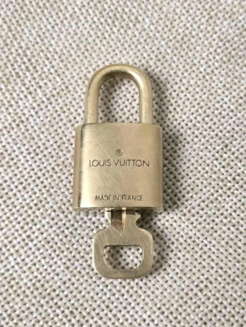 Louis Vuitton cute louis