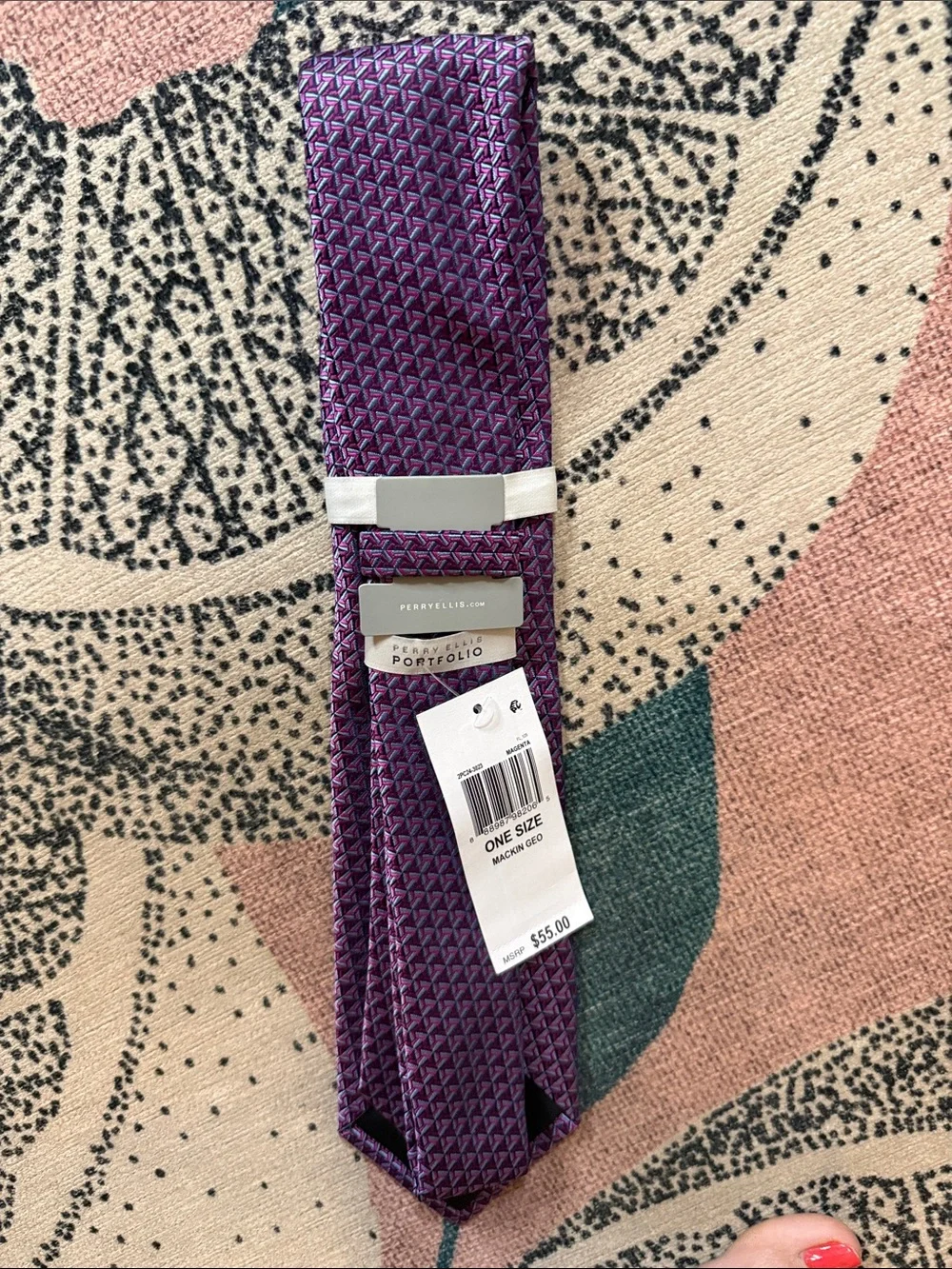 Perry Ellis classic silk