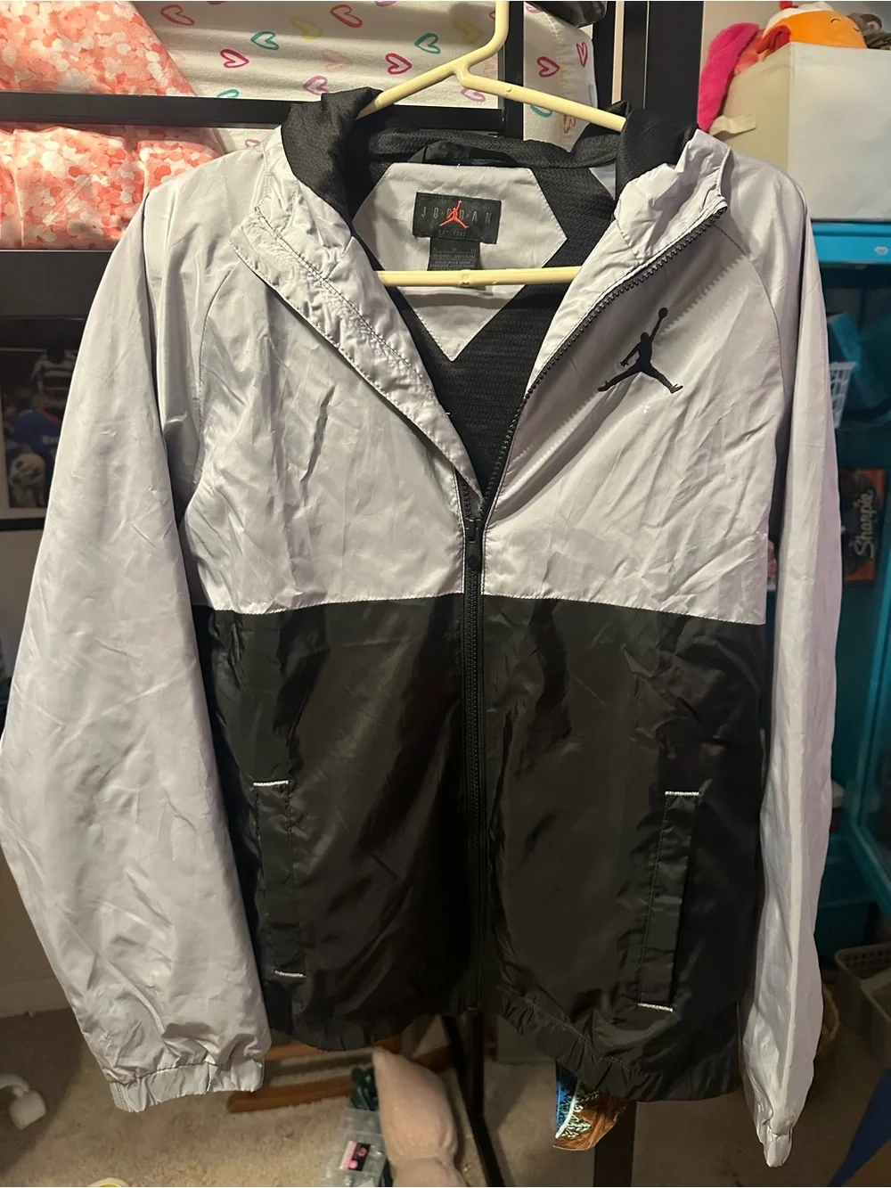 Jordan Two-Tone Hooded Windbreaker Jacket - Black & Light Gray