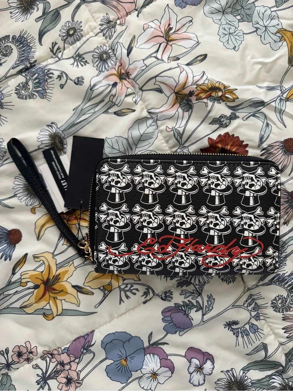 Ed Hardy ed hardy