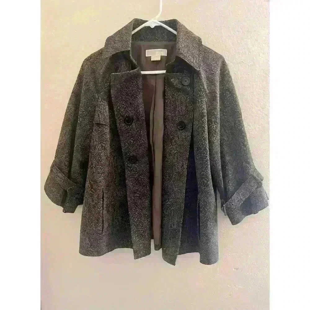 Michael Kors size medium
