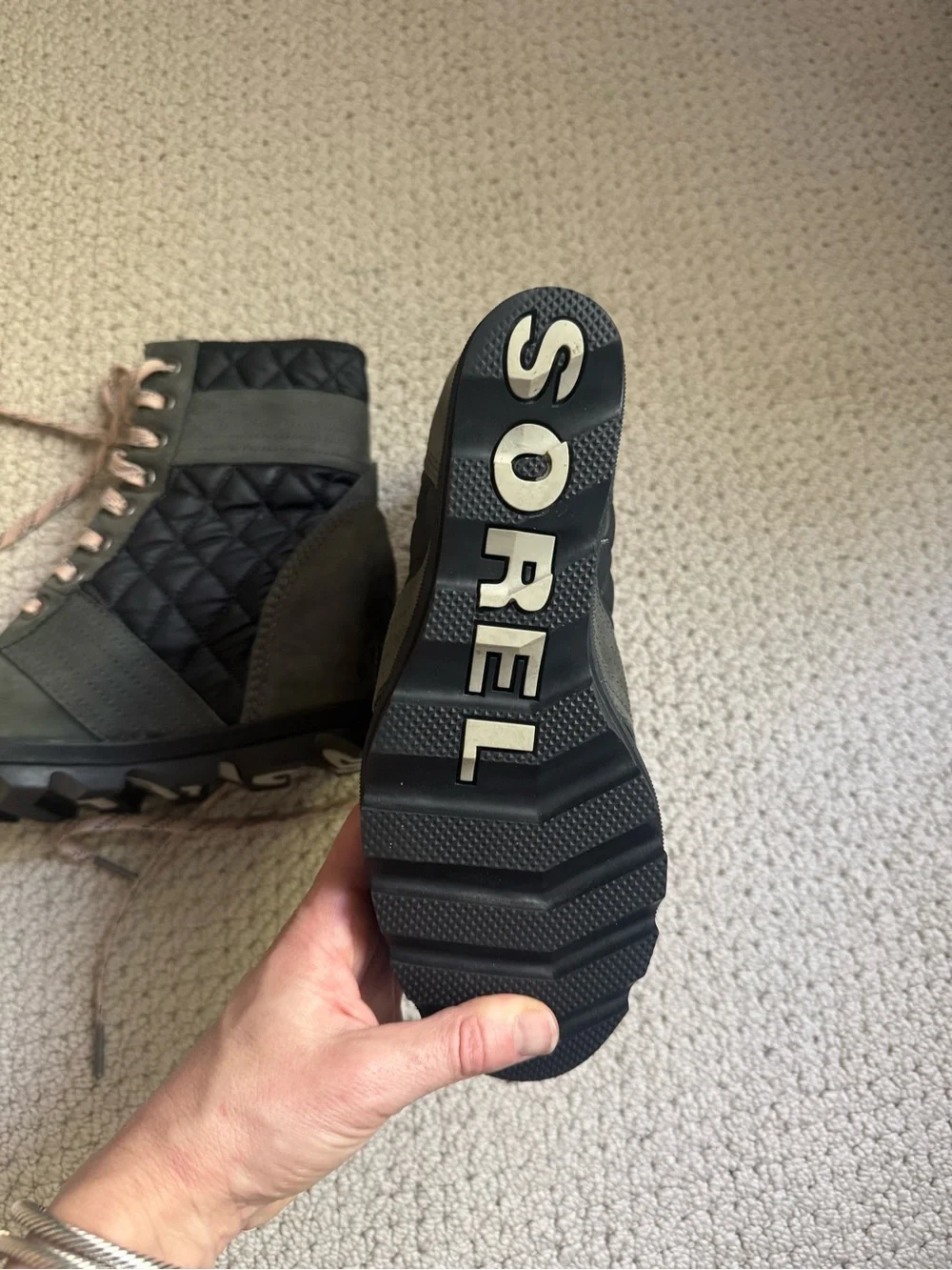 Sorel never worn