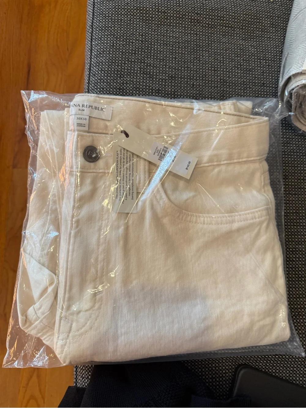 Banana Republic tailored straight
