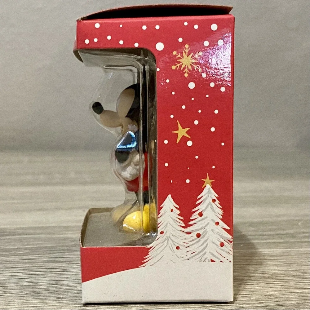Hallmark disney mickey