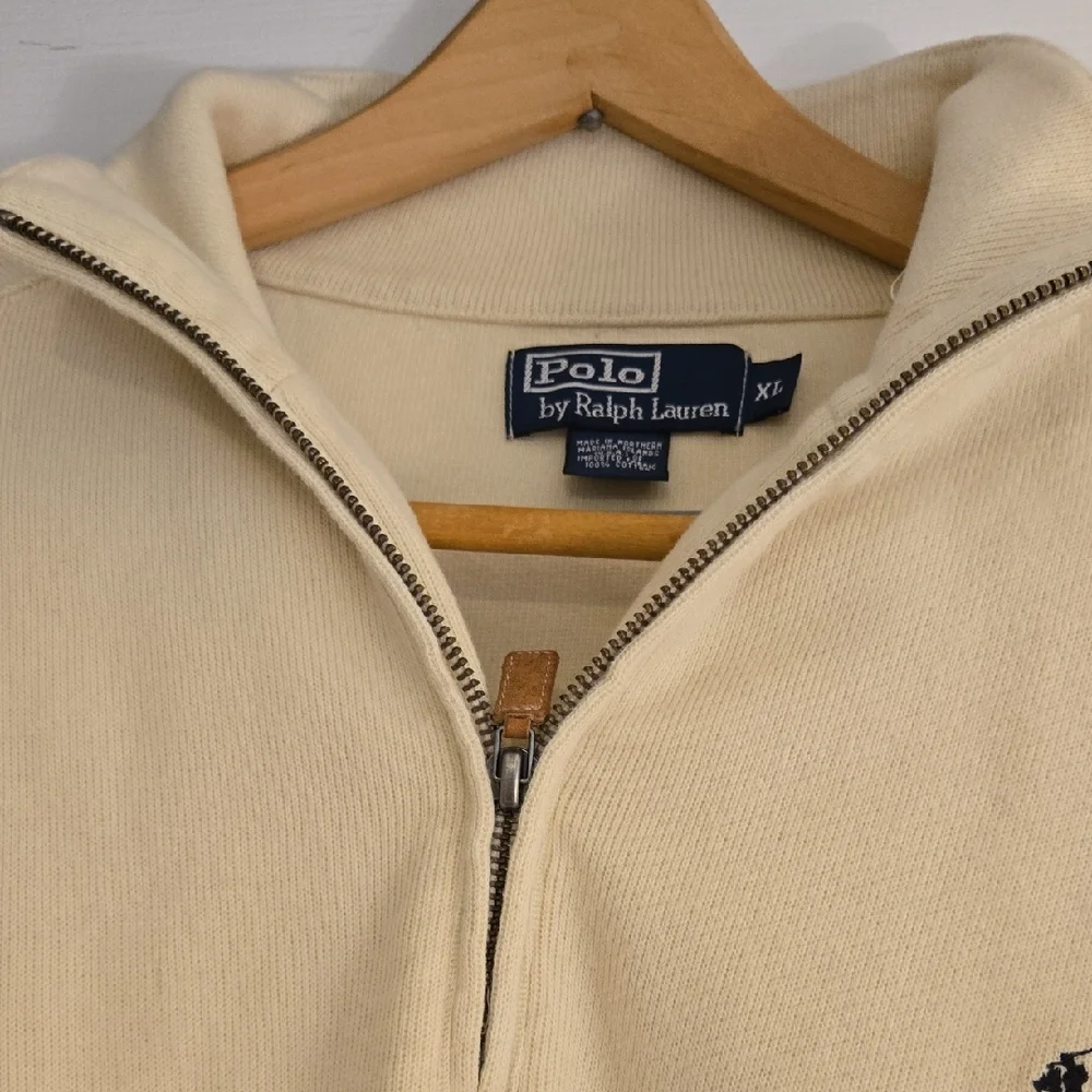 Polo Ralph Lauren elegant beige