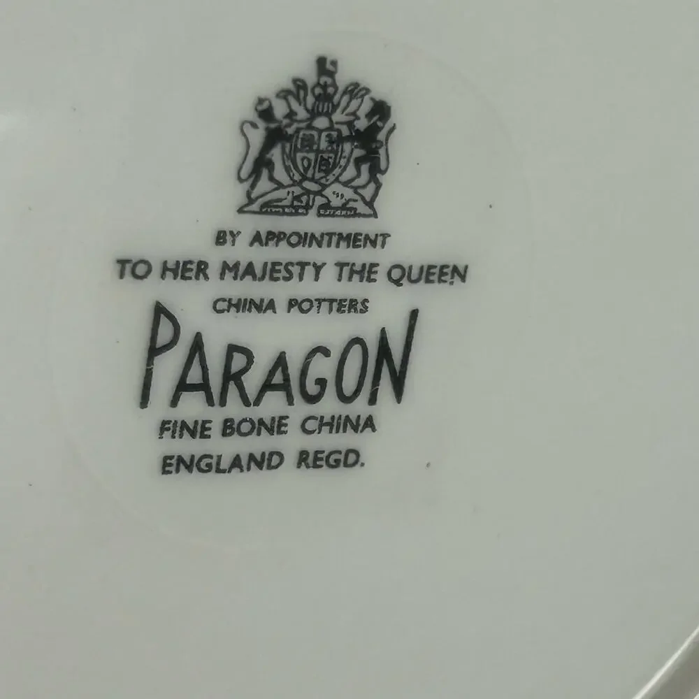 PARAGON elegant mid