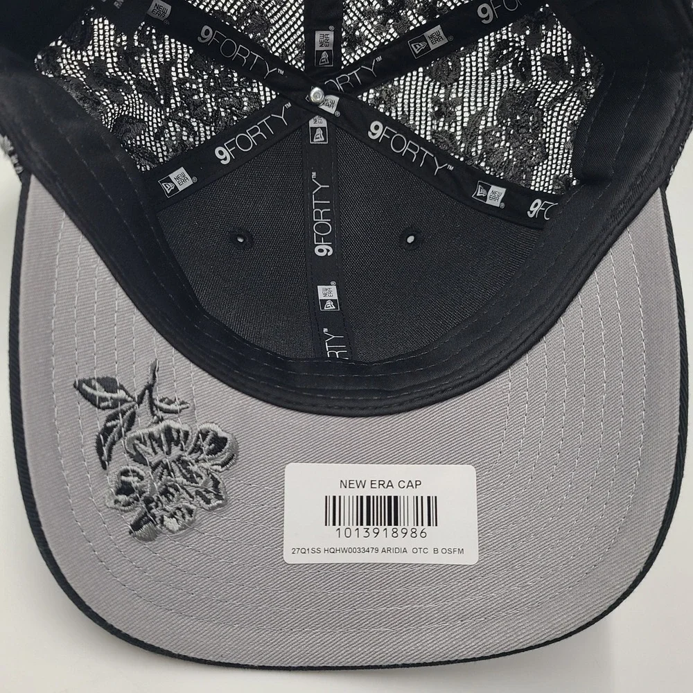 New Era women arizona