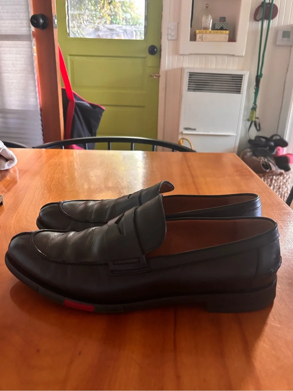 Gucci elegant black
