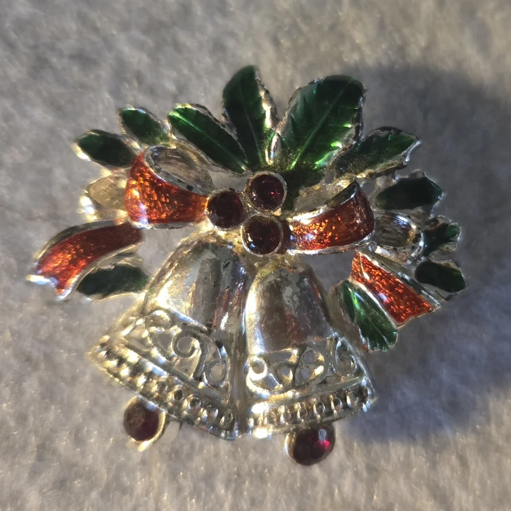Avon pretty vintage