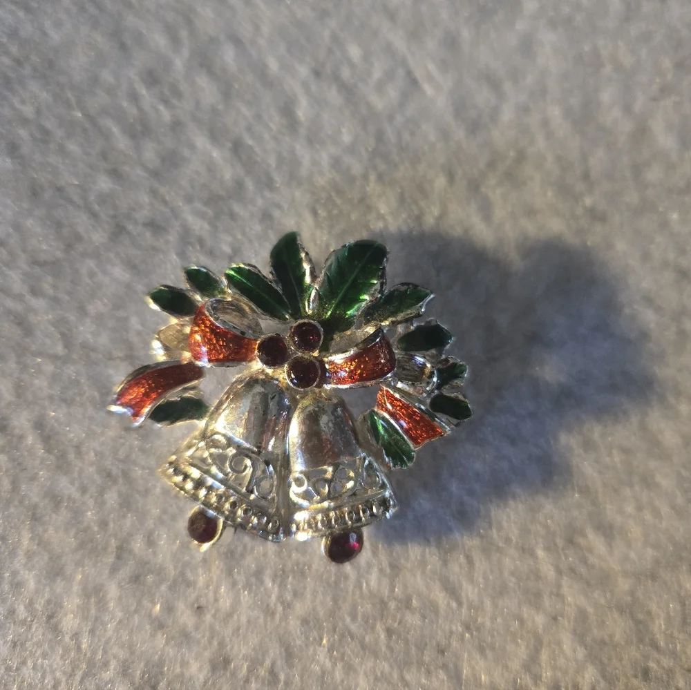 Avon pretty vintage