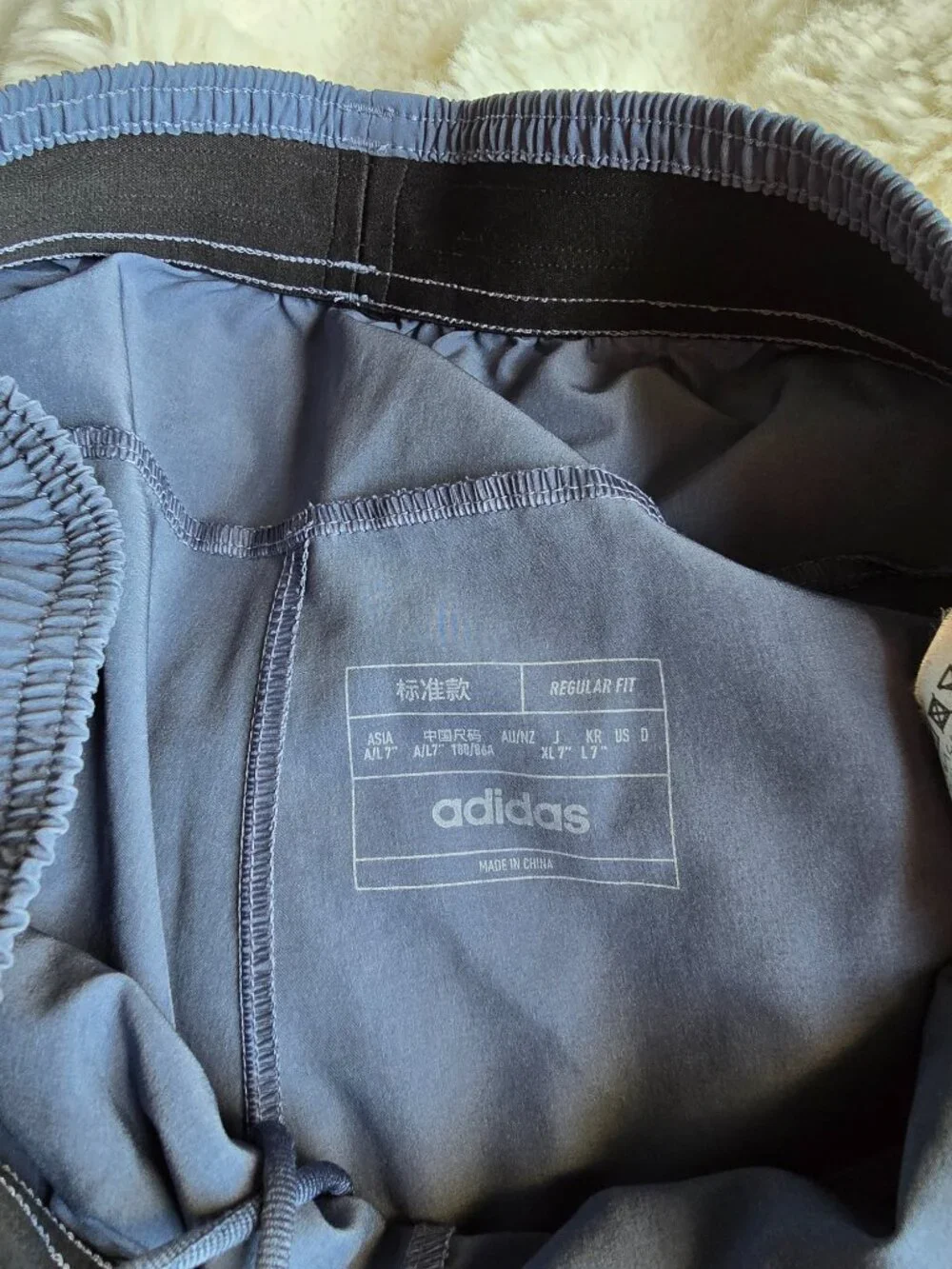 adidas regular fit