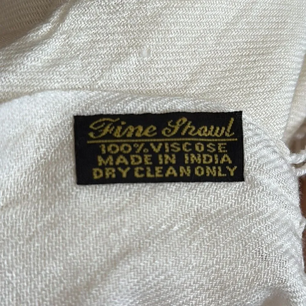 N/A off white