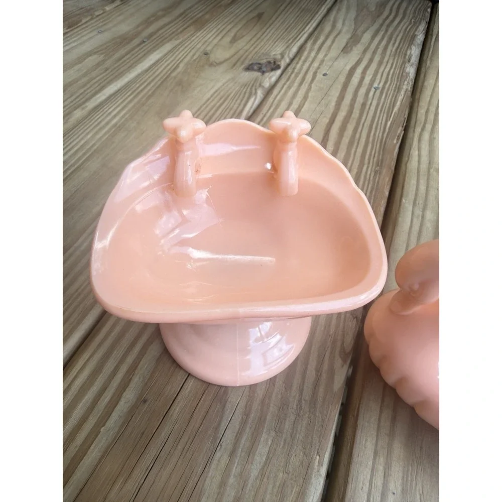 N/A vintage peach