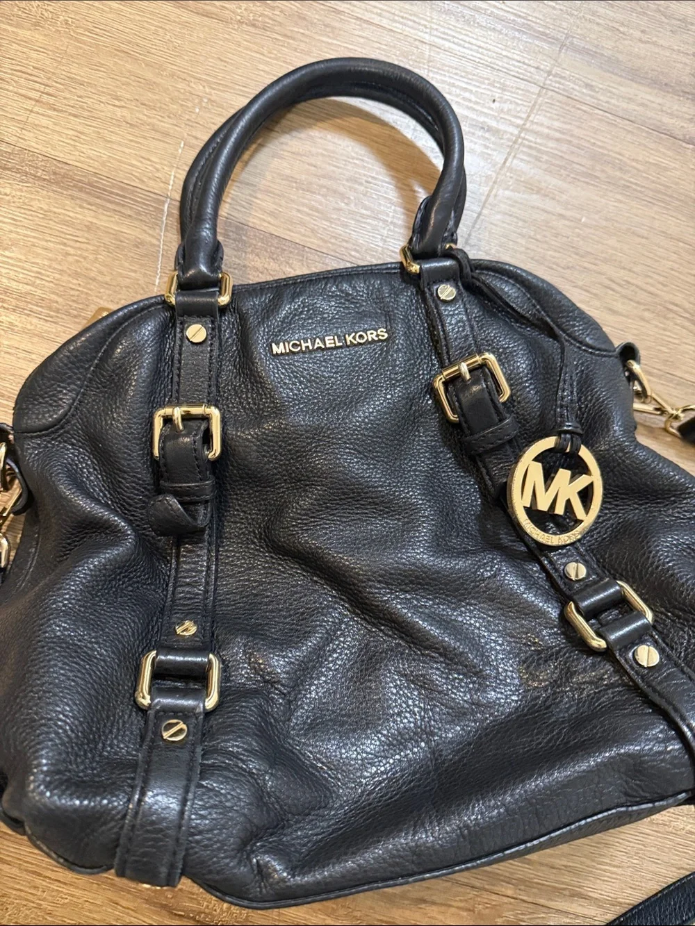 Michael Kors compact michael