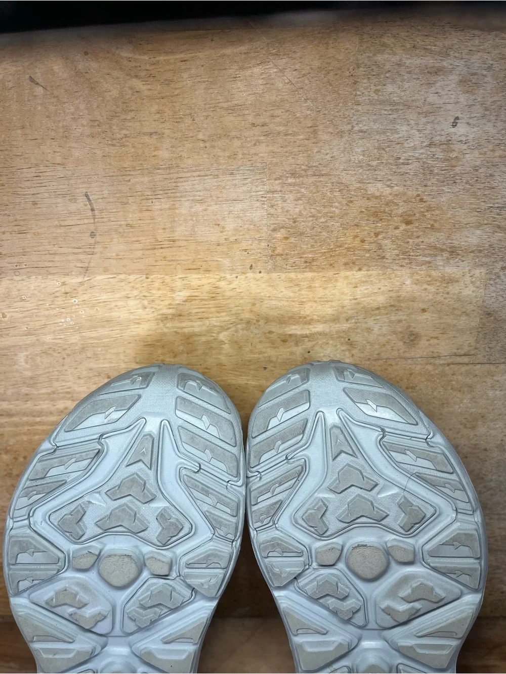 Hoka One One offers welcome