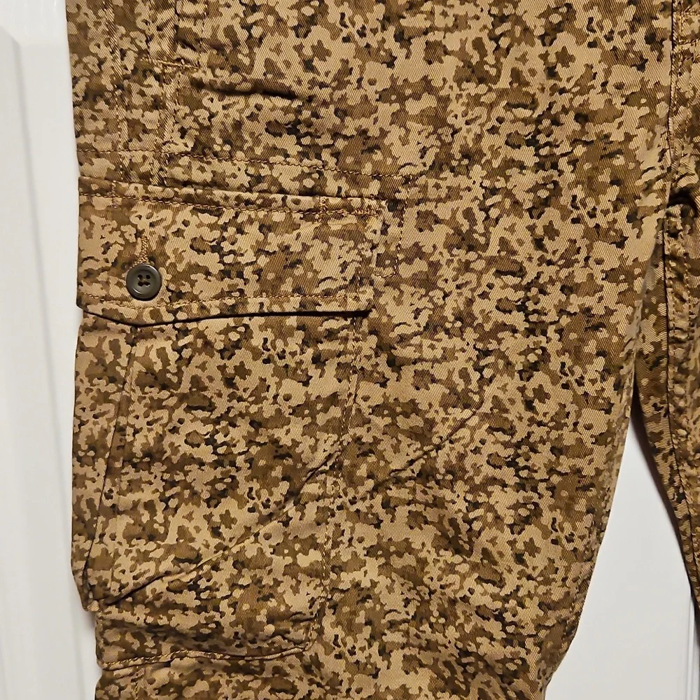 Levis levi stylish