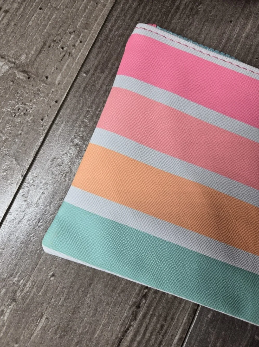 N/A description striped